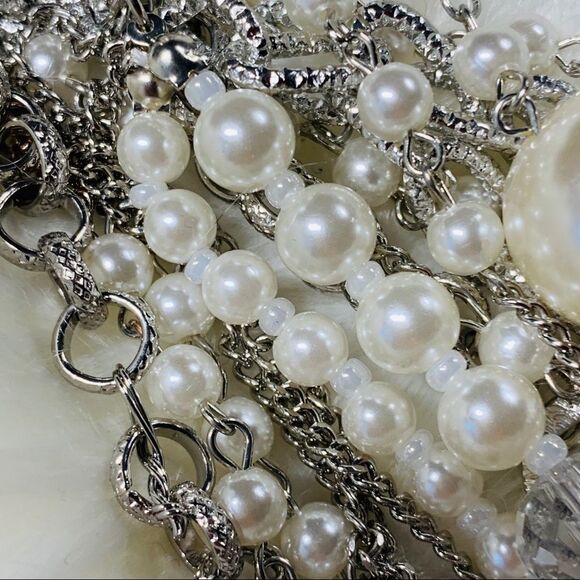 T&J Designs SILVER Pearls & Chains Necklace - Picture 9 of 10